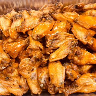 100 wings
